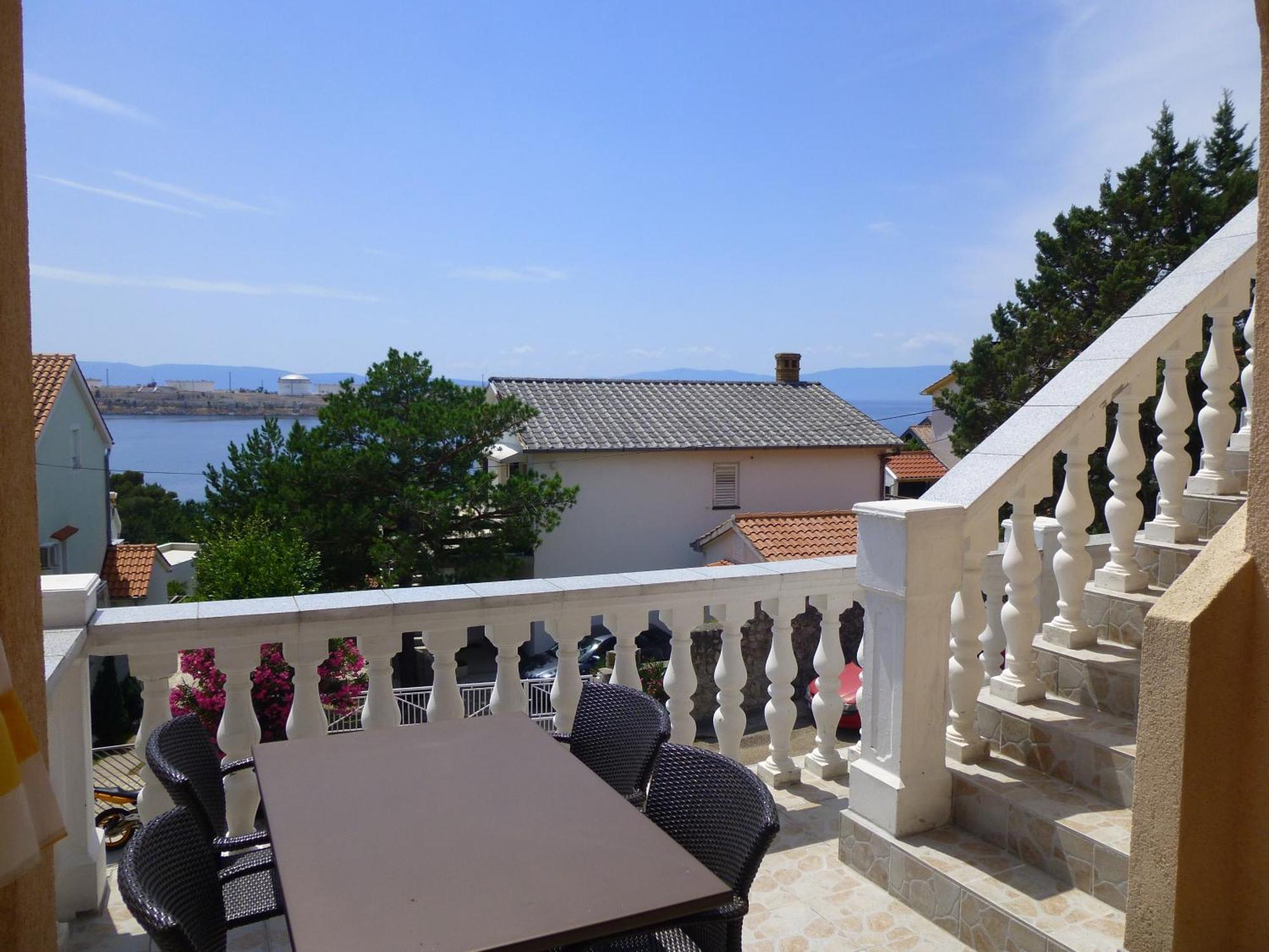 Apartments Villa Rosmarin Omišalj المظهر الخارجي الصورة